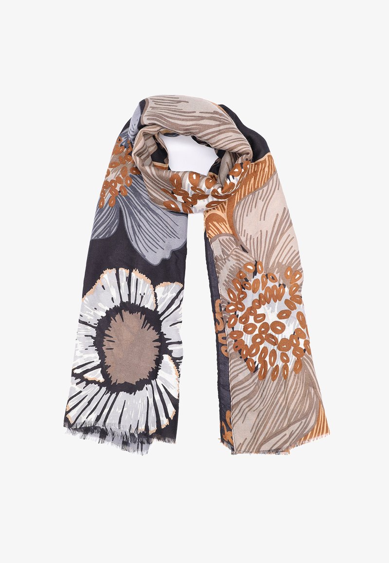 Sciarpa con grande stampa floreale in beige, grigio, nero e tonalità di marrone, piegata in modo morbido con bordi sfrangiati su uno sfondo bianco.