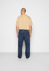Levi's® Plus 501® ORIGINAL B&T - Calças de ganga de perna direita - do the rump