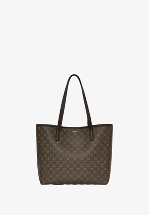 Brązowa torba na ramię z jasnobrązowym geometrycznym wzorem i podwójnymi ramiączkami, z małym złotym logo marki u góry na środku.