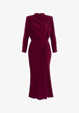 Bordowa sukienka z długimi rękawami, dekoltem w kształcie półokręgu i marszczeniami po bokach. Gładki materiał o dopasowanej sylwetce i lekko rozkloszowanej spódnicy.