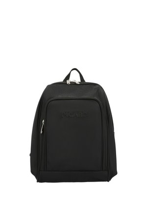 Sac à dos rectangulaire noir avec poche avant zippée, deux curseurs de fermeture éclair argentés sur le dessus et une poignée de transport sur le dessus.