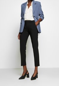 Esprit Collection Broek - black