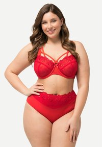 Ulla Popken COUVRANT, BRODÉ - String - neon red