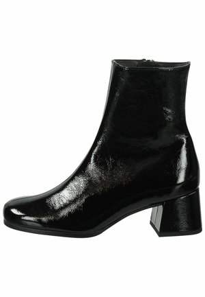 Stiefelette - schwarz