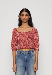 ONLY Petite ONLPELLA 2/4 SMOCK - Marškinėliai su spaudiniu - red