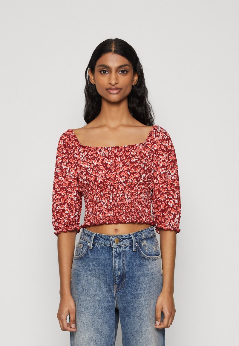 ONLY Petite ONLPELLA 2/4 SMOCK - Marškinėliai su spaudiniu - red