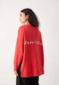 Marc O'Polo ROUND NECK - Sudadera - poppy red