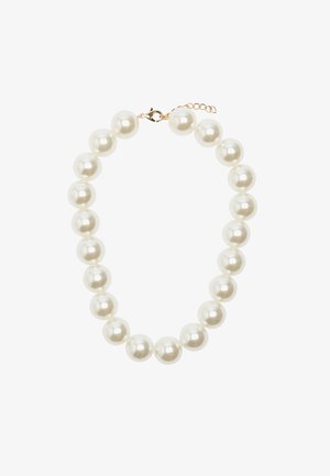 Naszyjnik z pereł, składający się z okrągłych, błyszczących białych pereł z zapięciem w kolorze złotym. Prosty design z naprzemiennie zmieniającymi się rozmiarami pereł oraz regulowanym łańcuchem.