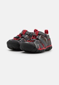 Keen SEACAMP II CNX CHILDREN UNISEX - Pārgājienu sandales - magnet/drizzle