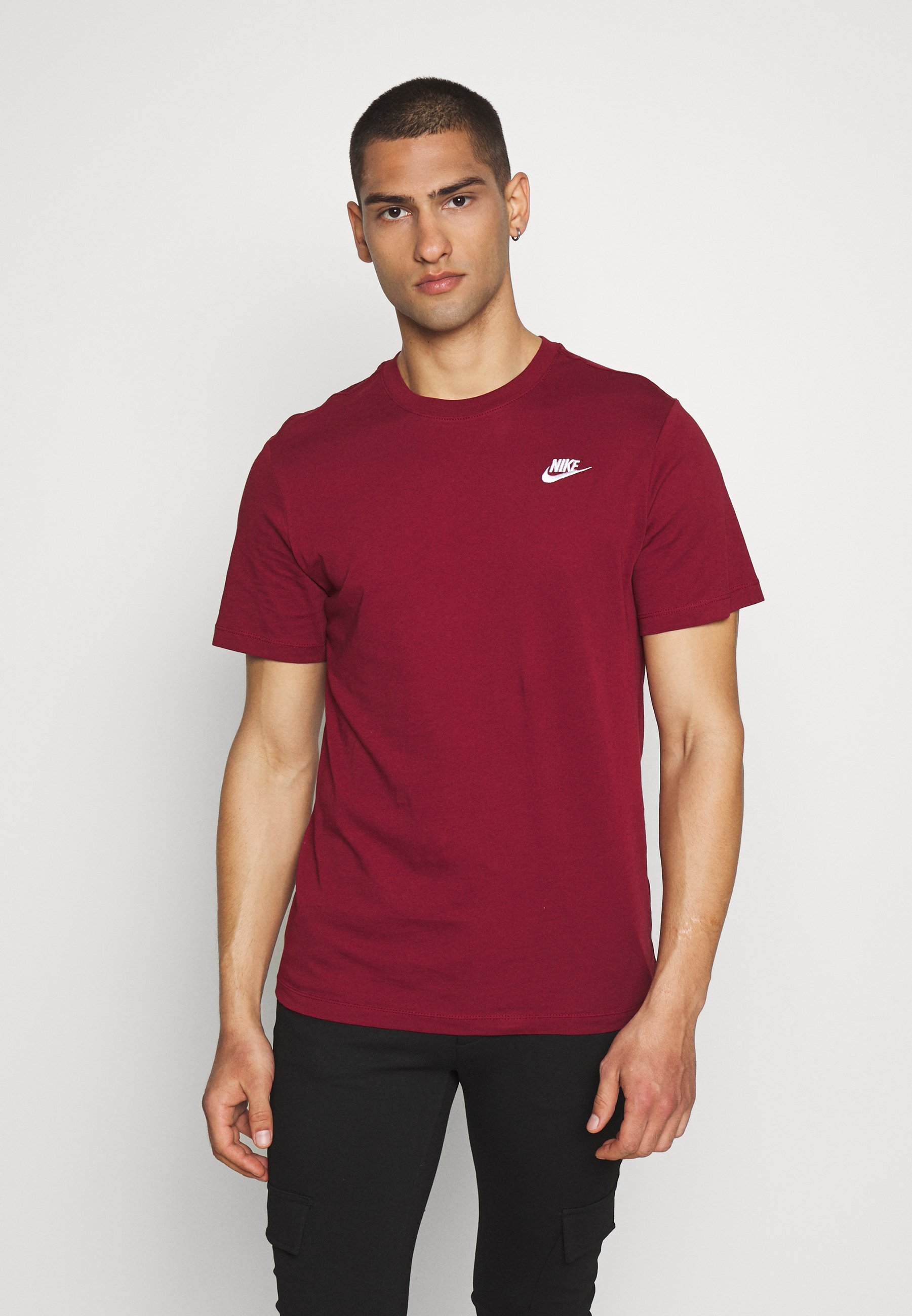 nike club t shirt red