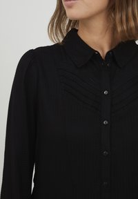 Fransa FRDAJAFLOW - Marškininė suknelė - black