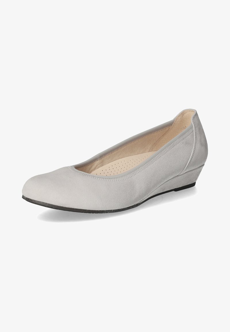 Grijze nubuck wedge schoen met een ronde neus en een lage hak, met een gladde textuur en een geperforeerde binnenzool voor ademend vermogen.
