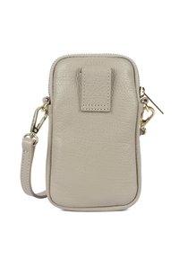 Grijze leren crossbody telefoonhoes met een gestructureerde afwerking, ritssluiting en goudkleurige hardware. Verstelbare band voor veelzijdig draagcomfort.