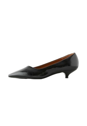 Black patent leather pump shoe with a pointed toe and a low heel. Features a smooth texture and a sleek silhouette. Accents a classic design.
