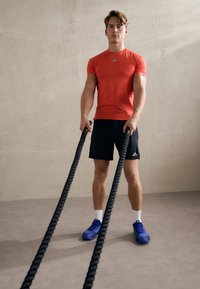 adidas Performance RAPIDMOVE ADVANCED TRAINER - Træningssko - lucid blue/legend ink/lucid lemon
