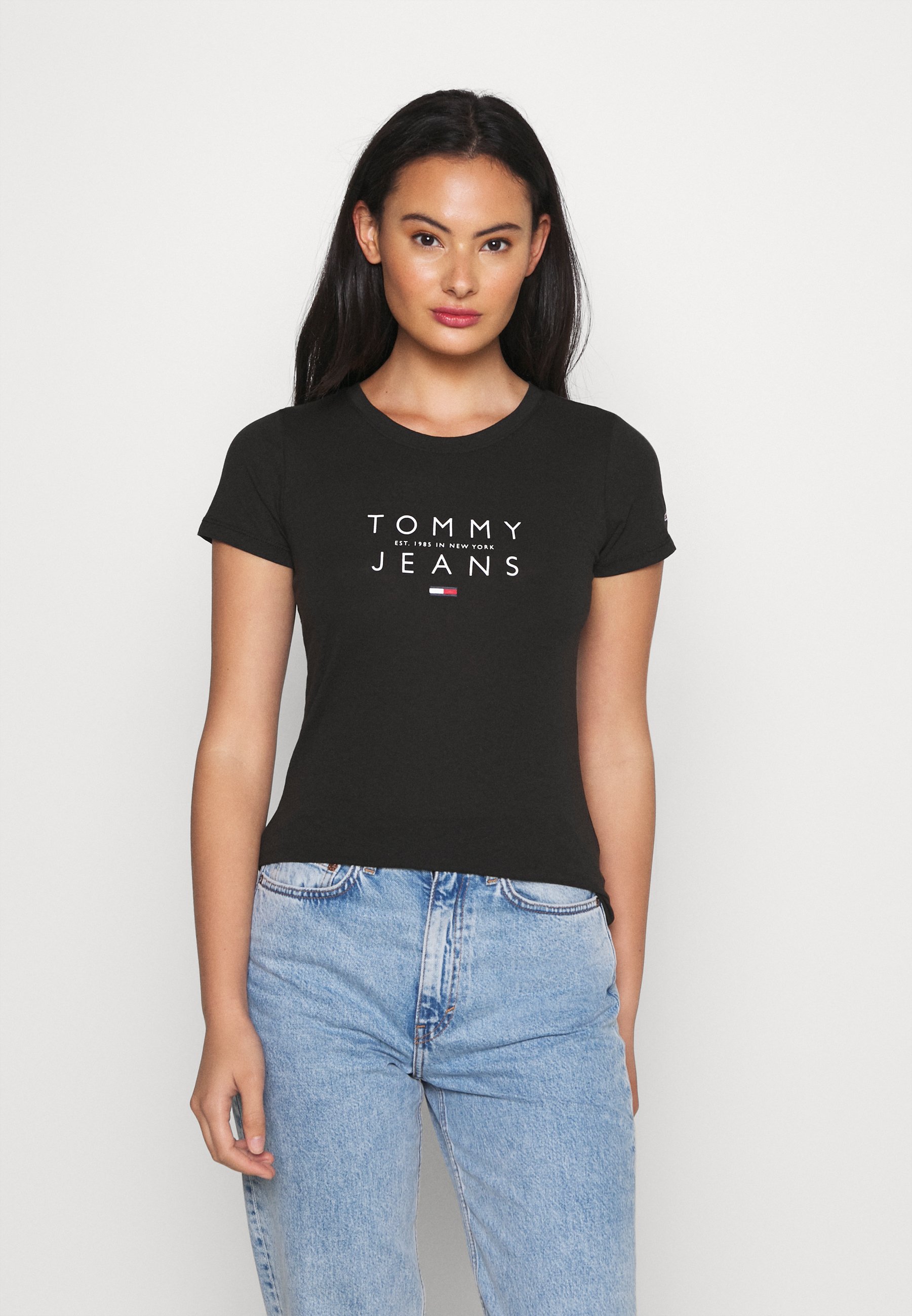tommy jeans essential t shirt