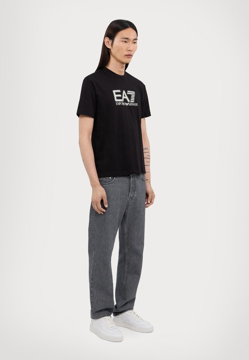 EA7 Emporio Armani - Print T-shirt - black, Enlarge