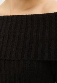 Even&Odd Sweter