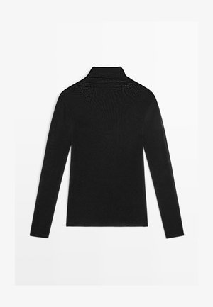 Schwarzes Langarmshirt mit hohem Kragen, hergestellt aus glattem, leichtem Stoff. Verfügt über ein schlankes, figurbetontes Design ohne Verzierungen.