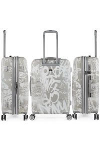 Maleta rígida de color gris claro con patrones en estilo graffiti blanco, ruedas dobles, asa extensible y cremallera en la parte superior.