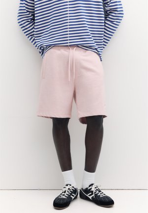 PULL&BEAR JOGGER LOGO - BERMUDA SHORTS - Pantaloni de trening - pink