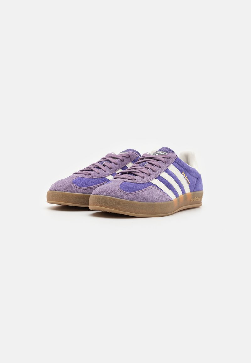 adidas Originals GAZELLE INDOOR - Trainers - collegiate purple/footwear  white/shadow violet/purple - Zalando.ie