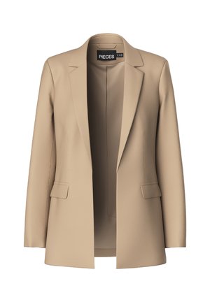 Beige kavaj med snedställda slag och två framfickor; tillverkad av mjukt tyg har den en öppen fram och en skräddarsydd passform.