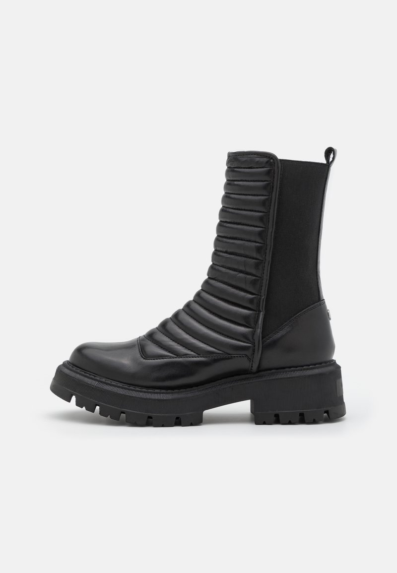 WALK LONDON Enkellaarsjes met plateauzool zwart