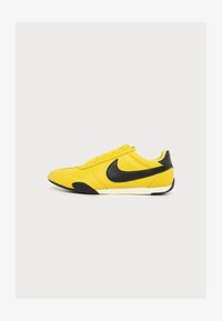 Δεν επιλέχθηκε, tour yellow/black sail