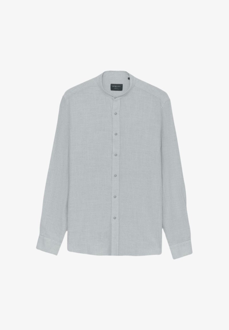 Jasnoszara, długosleeve'owa koszula zapinana na guziki z okrągłym kołnierzykiem i teksturowanym materiałem. Widok z przodu, bez widocznych wzorów ani grafiki.