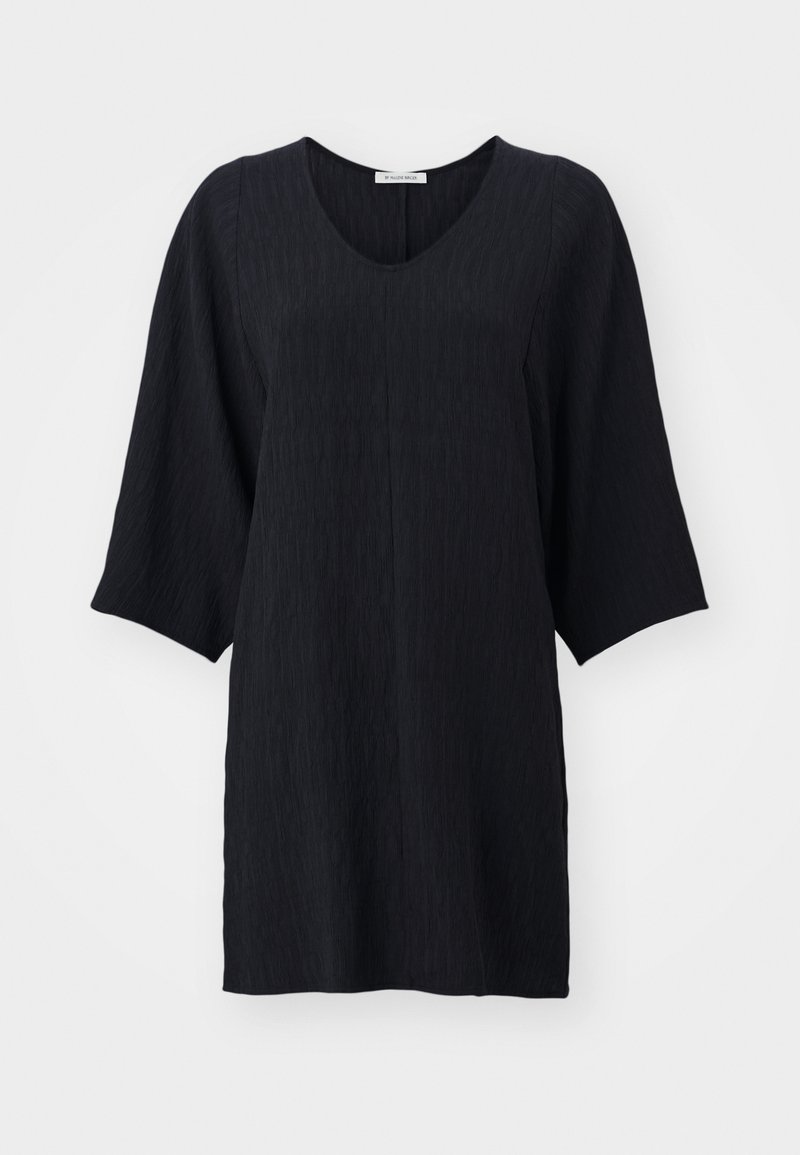 By Malene Birger Jurk zwart