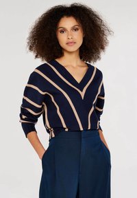 Apricot CHEVRON - Trui - navy