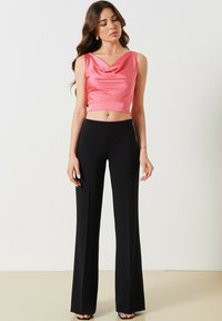 Rinascimento Stoffhose - nero