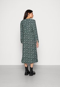 Samsøe Samsøe RAMI DRESS - Vestido de dia - winter ivy