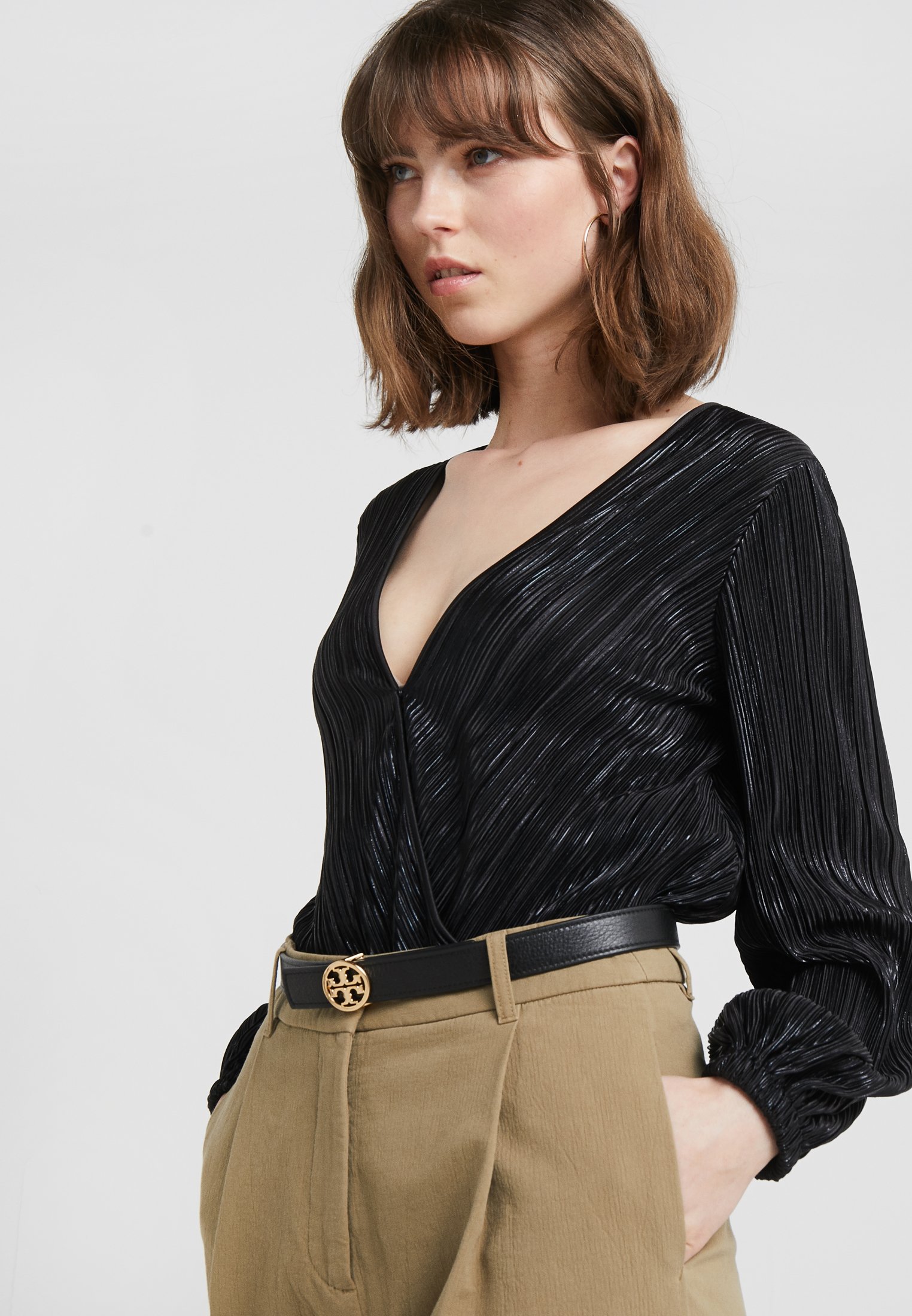 tory burch 1 reversible logo belt