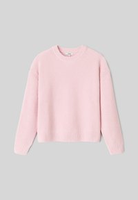 Pull rose en tricot avec un col rond, un ourlet côtelé et des manches longues. Présente une texture épaisse sur toute la surface.