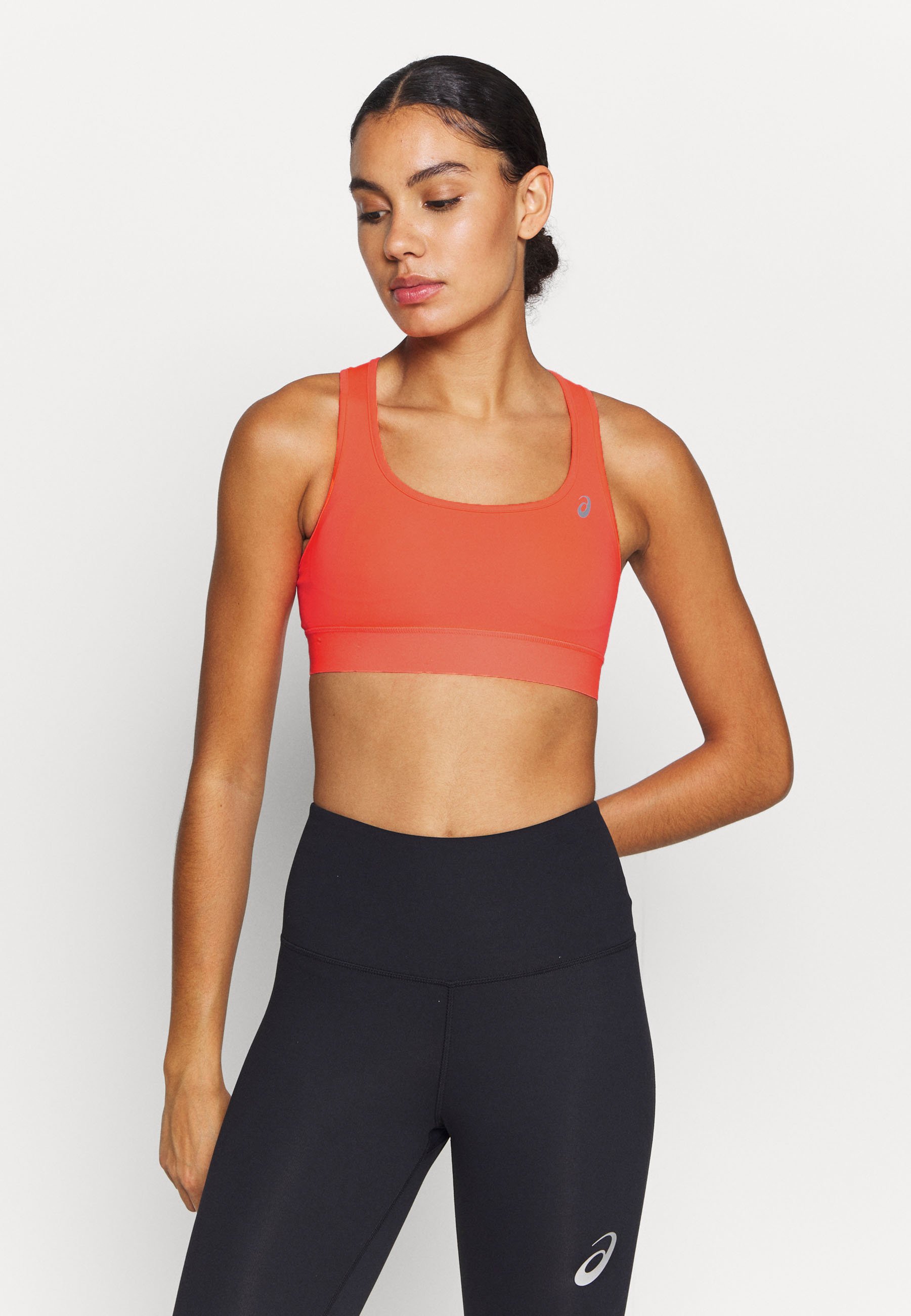 sports bra flash