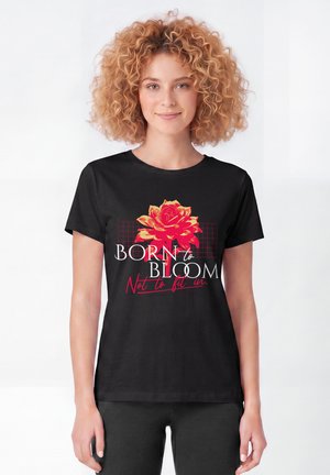 watapparel, BORN TO BLOOM - T-shirt imprimé - black