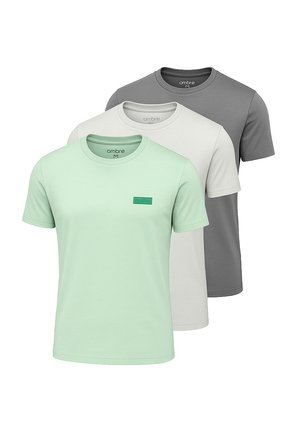 - T-shirt basic