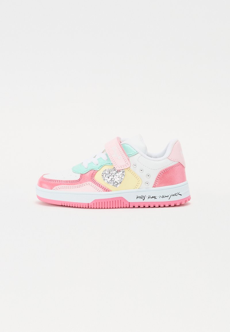Flerfargede sneakers med rosa, mint og hvite paneler. Myk semsket tekstur med glitrende hjerte Detalj og borrelåsrem. Gummisåle.
