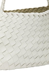 usha SHOULDER  - Handväska - white