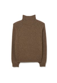 Maglione marrone lavorato a maglia con un alto collo a imbuto a coste, maniche raglan e polsini e orlo a coste. Texture morbida con leggere sfumature.