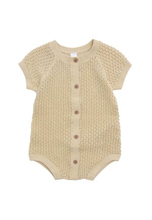 Peto bebé de punto beige con mangas cortas, cierre frontal con botones y ribete acanalado en el escote, las mangas y las aberturas de las piernas.