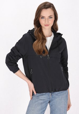 Schwarze Windjacke mit Reißverschlussfront, engen Bündchen und zwei Reißverschlusstaschen. Leichtes Material und verstellbare Kapuze für Flexibilität.
