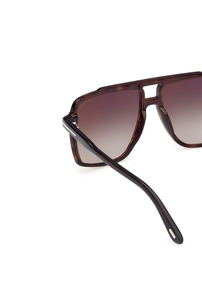 Tom Ford FT1177 KEMP - Sunglasses - dark avana smoke gray