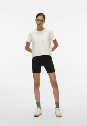 Vero Moda, MAXI BIKER SHORTS 2 PACK - Shorts - black