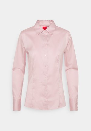Button-down blouse - open pink
