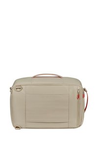 Borsa rettangolare beige realizzata in materiale morbido con una maniglia rossa, dotata di una tasca anteriore con zip e due asole laterali per l'attacco.