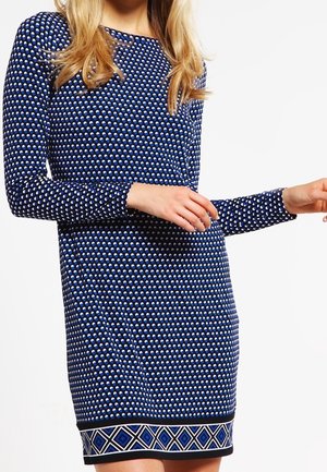 Sukienka z dżerseju