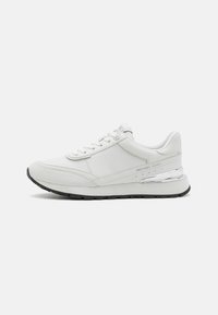 NOVA TRAINER - Tenisky - optic white
